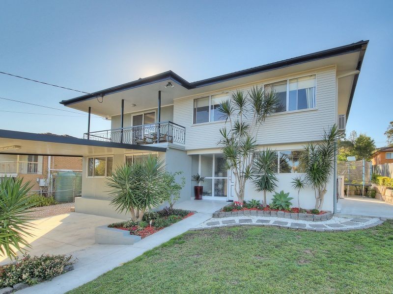 18 Raquel Ave, Springwood QLD 4127