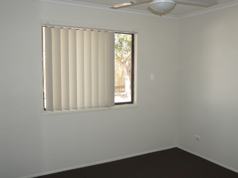 19 Ariel Ave, Kingston QLD 4114