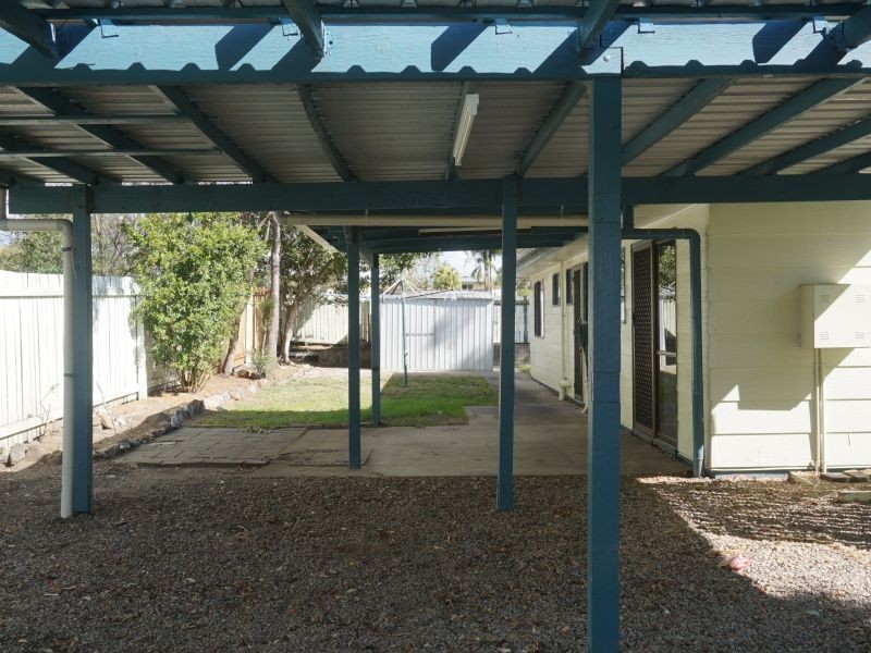 19 Ariel Ave, Kingston QLD 4114