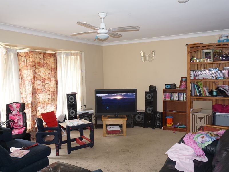 11 Lynelle Street, Marsden QLD 4132