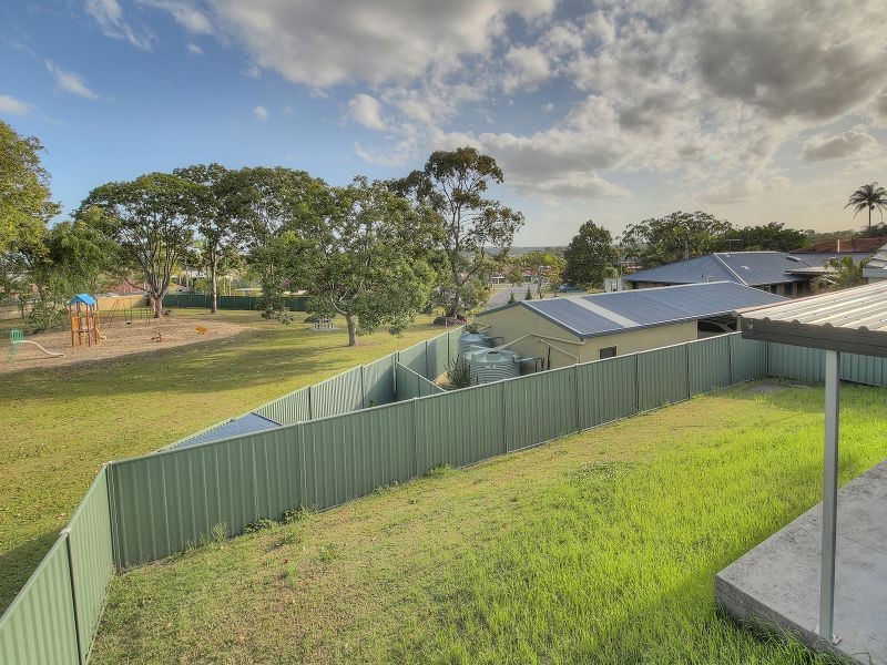 49 Caloola Drive, Springwood QLD 4127