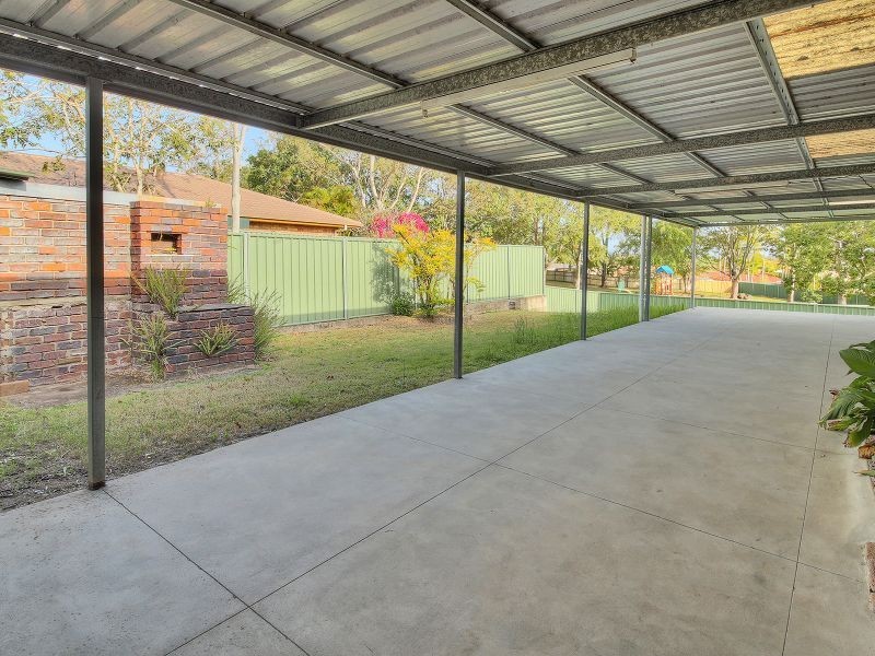 49 Caloola Drive, Springwood QLD 4127