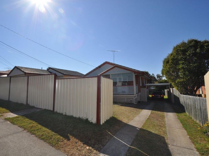 22 Madison Street, Woodridge QLD 4114