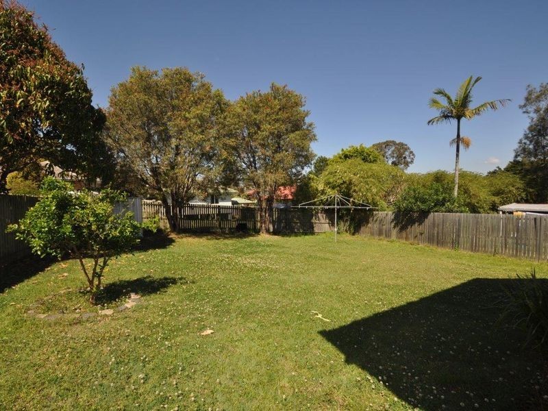 22 Madison Street, Woodridge QLD 4114