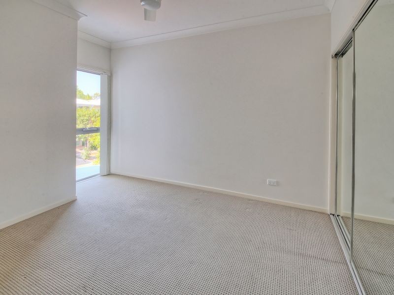 18/1 Anthony Street, Kingston QLD 4114