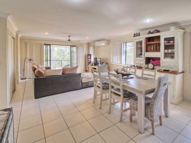1 Yarraman Chase, Waterford QLD 4133