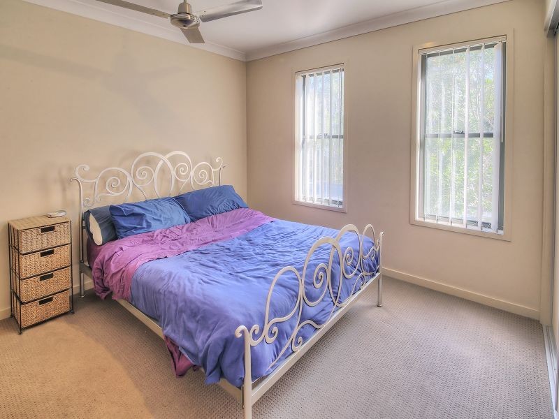 1 Yarraman Chase, Waterford QLD 4133