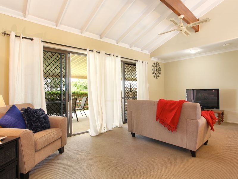 40 Gamenya Drive, Springwood QLD 4127