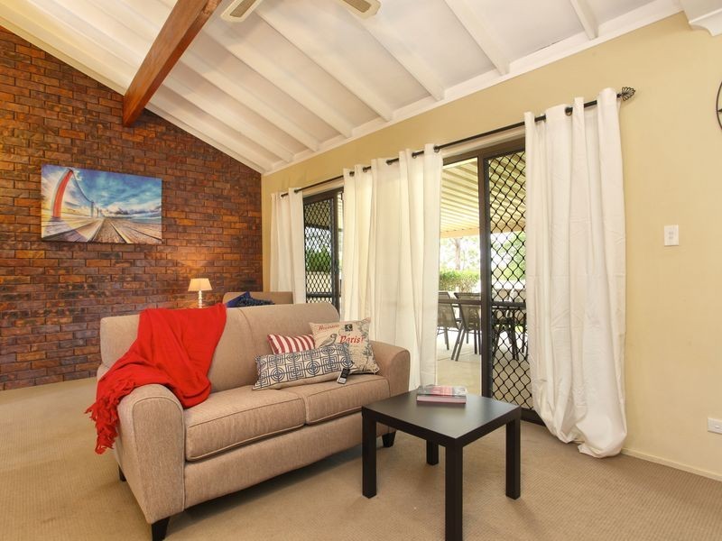 40 Gamenya Drive, Springwood QLD 4127