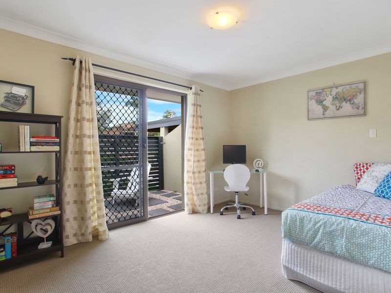 40 Gamenya Drive, Springwood QLD 4127