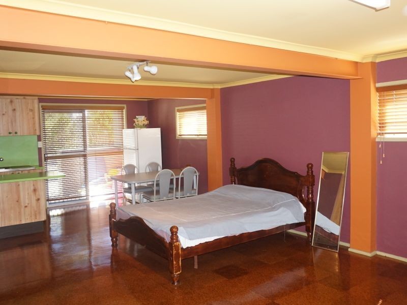5 Amaroo Rise, Slacks Creek QLD 4127
