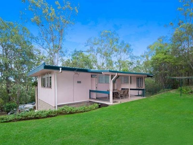 21 Collin Court, Kingston QLD 4114