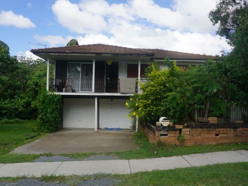 2 Attunga Street, Kingston QLD 4114