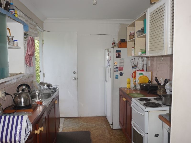 2 Attunga Street, Kingston QLD 4114
