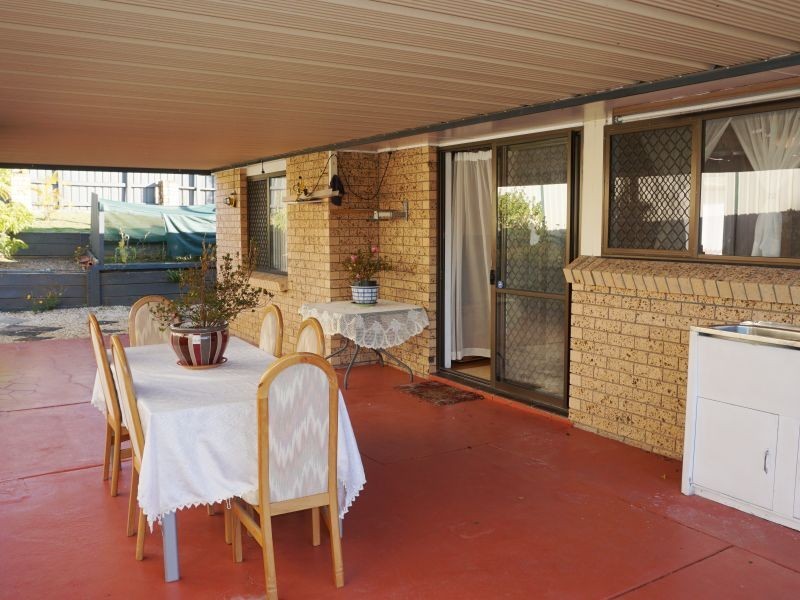 44 Barbaralla Drive, Springwood QLD 4127