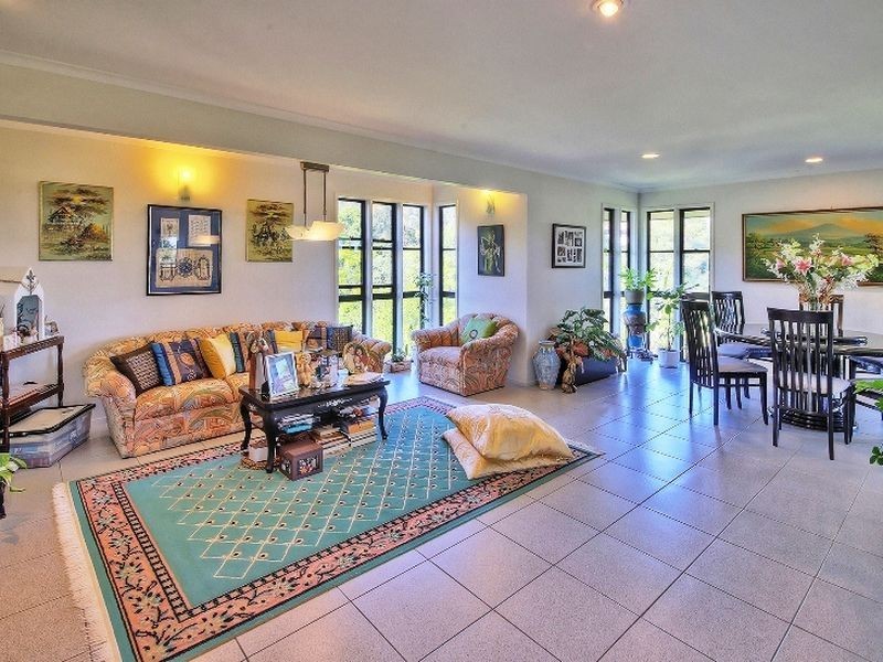 10 Mooloo Court, Shailer Park QLD 4128