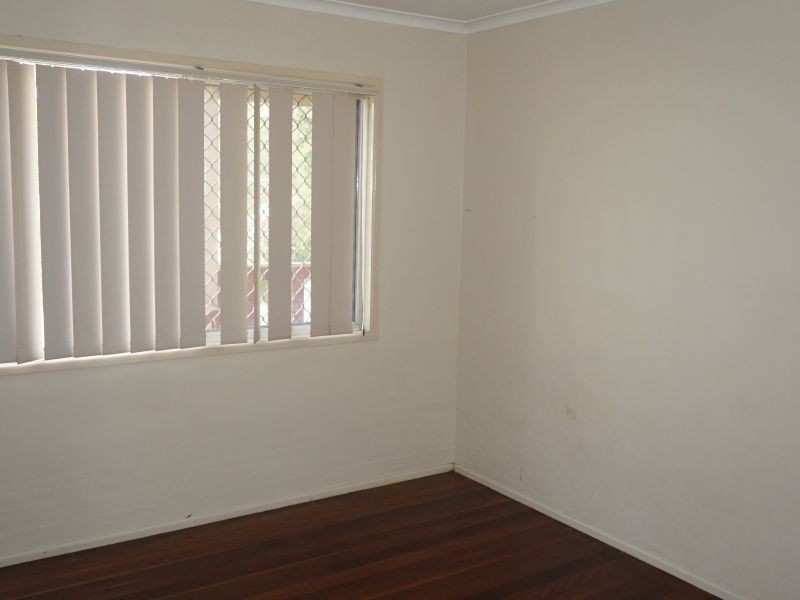1 Balmoral Street, Slacks Creek QLD 4127
