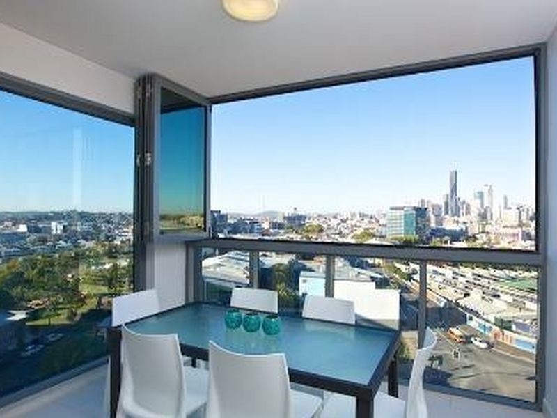 1135/16 HAMILTON PLACE, Bowen Hills QLD 4006