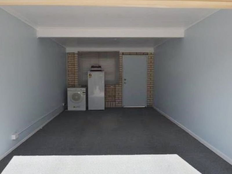 17/28 Defiance Road, Logan Central QLD 4114