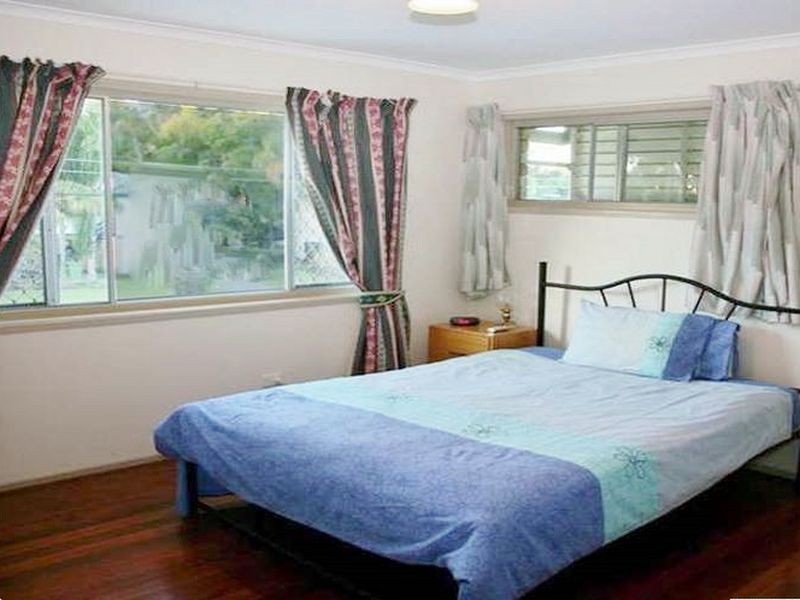 17 Sarah Street, Loganlea QLD 4131