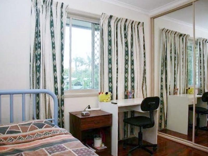 17 Sarah Street, Loganlea QLD 4131