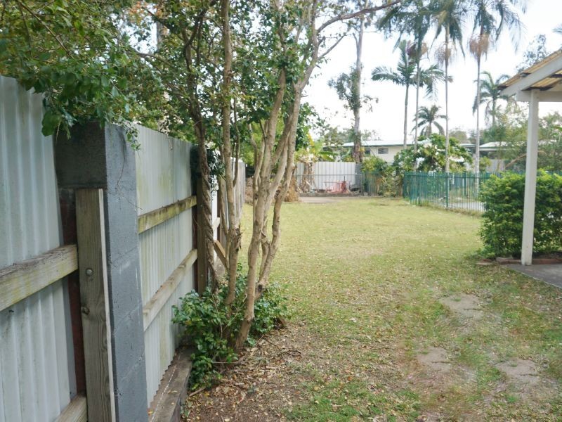 17 Sarah Street, Loganlea QLD 4131