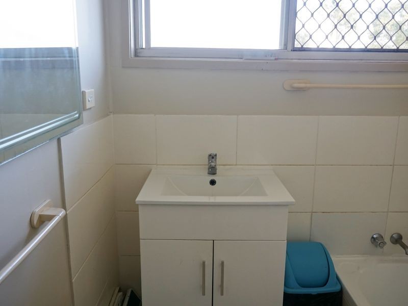 17 Sarah Street, Loganlea QLD 4131