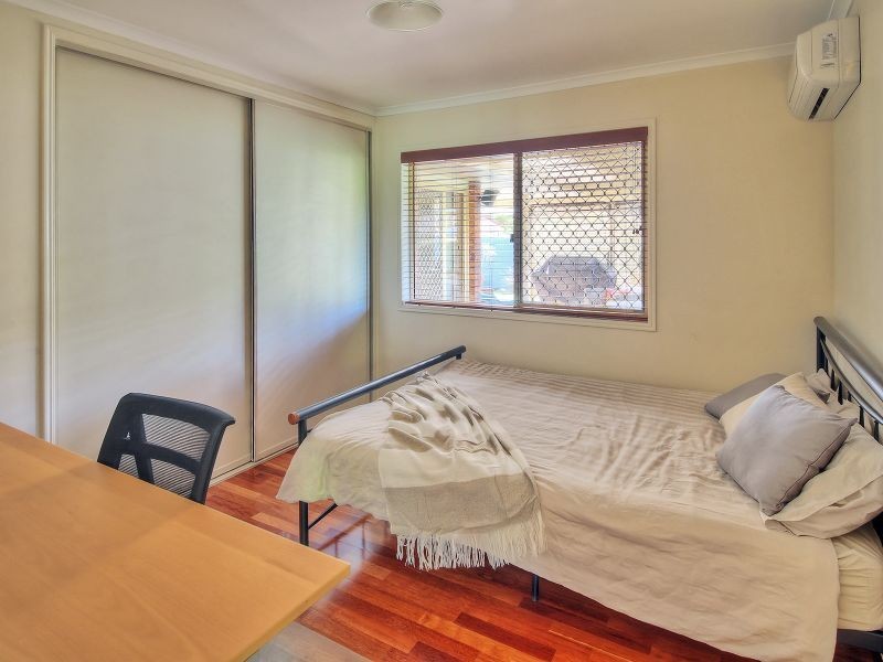 19 Paraburdoo Crescent, Shailer Park QLD 4128