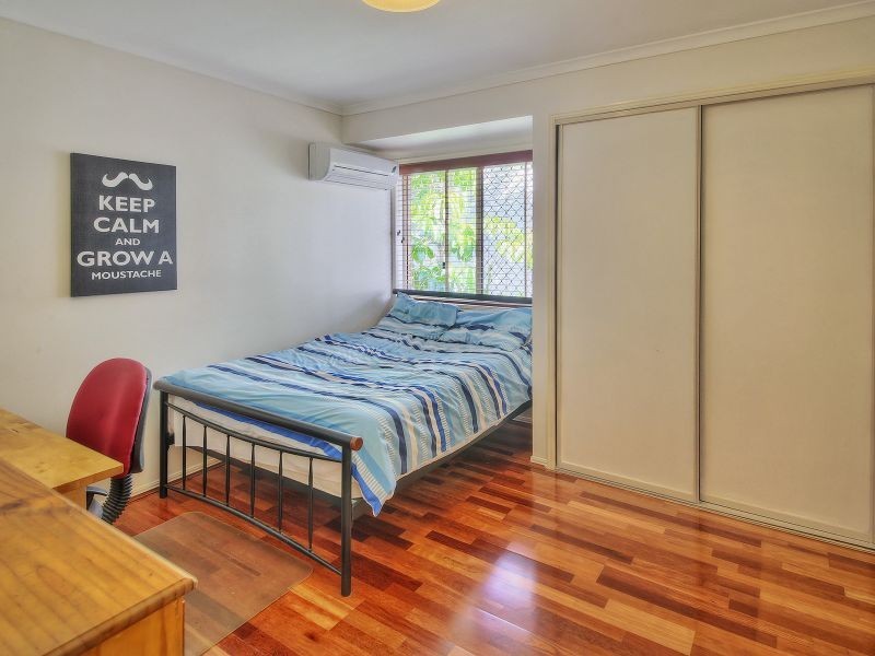 19 Paraburdoo Crescent, Shailer Park QLD 4128