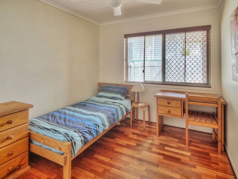 19 Paraburdoo Crescent, Shailer Park QLD 4128