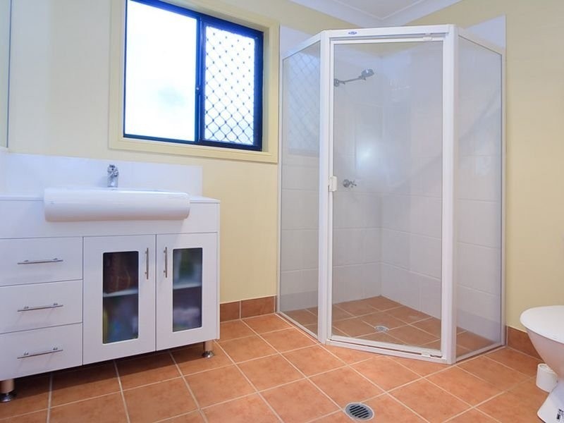 48 Lobelia Avenue, Daisy Hill QLD 4127