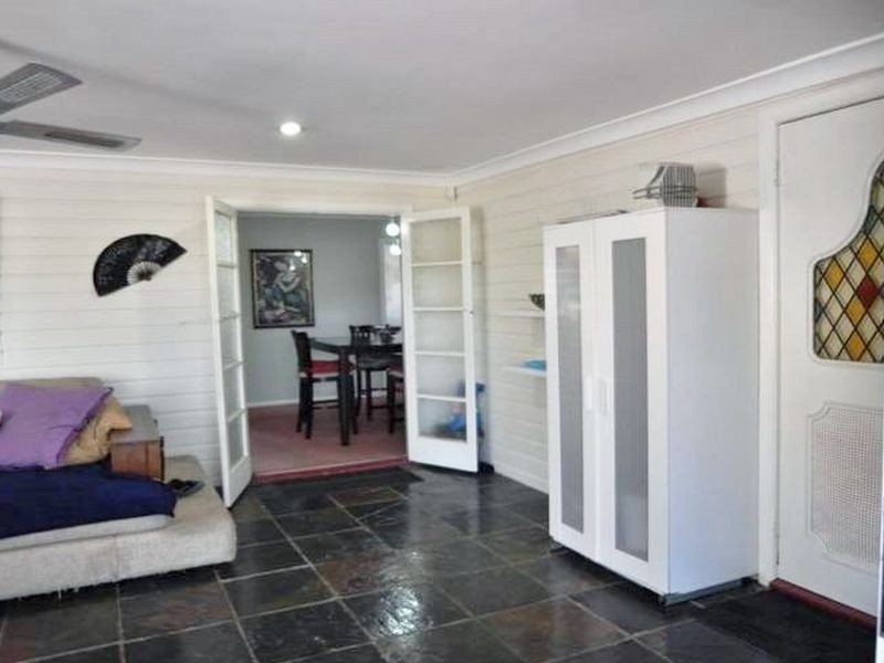 4 Mikaga Court, Woodridge QLD 4114