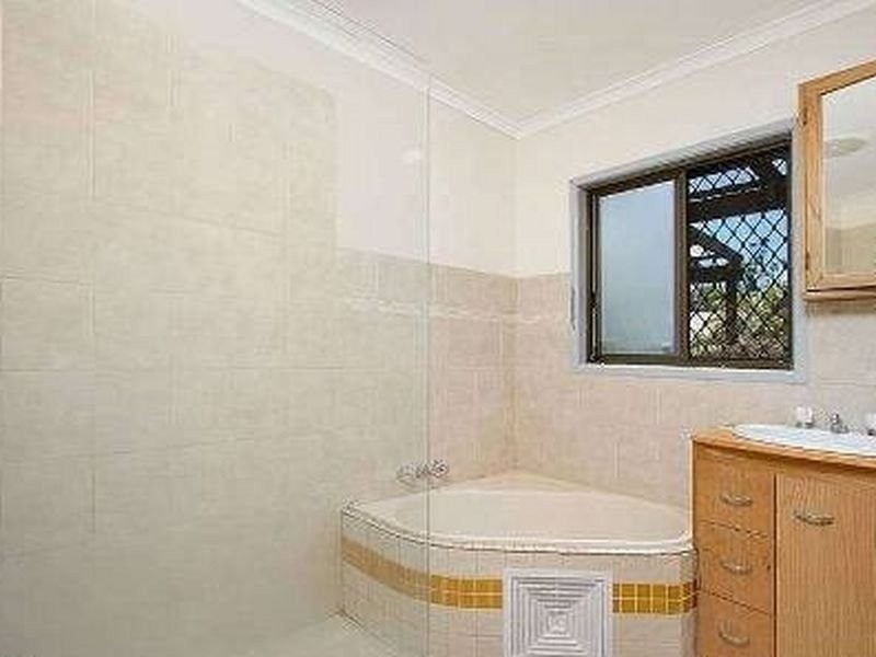 12/24 Ariel Ave, Kingston QLD 4114