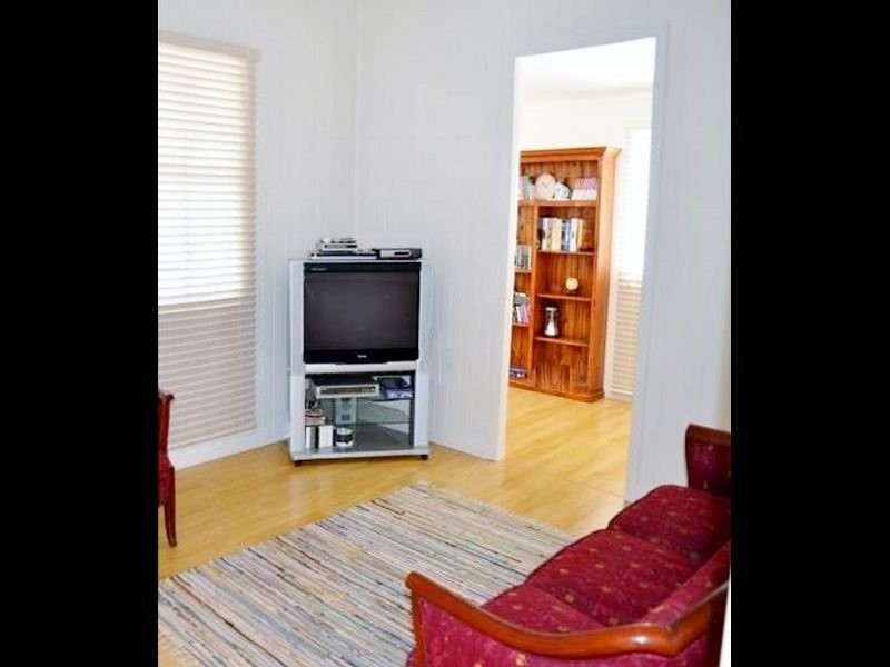 68 George Street, Toogoolawah QLD 4313