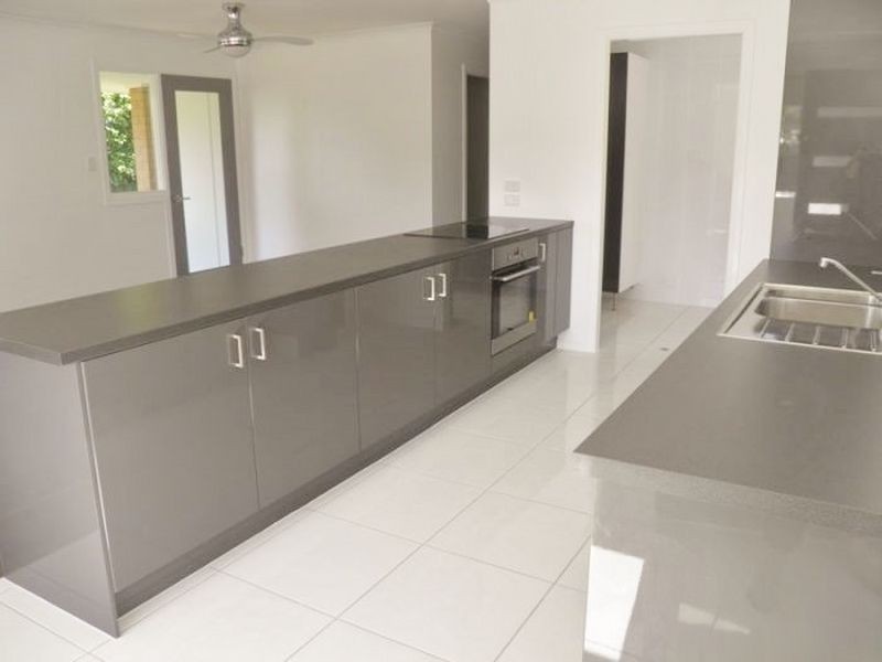 11 Bellis Street, Daisy Hill QLD 4127