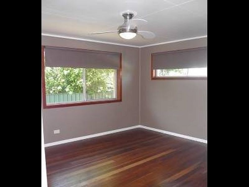 11 Bellis Street, Daisy Hill QLD 4127