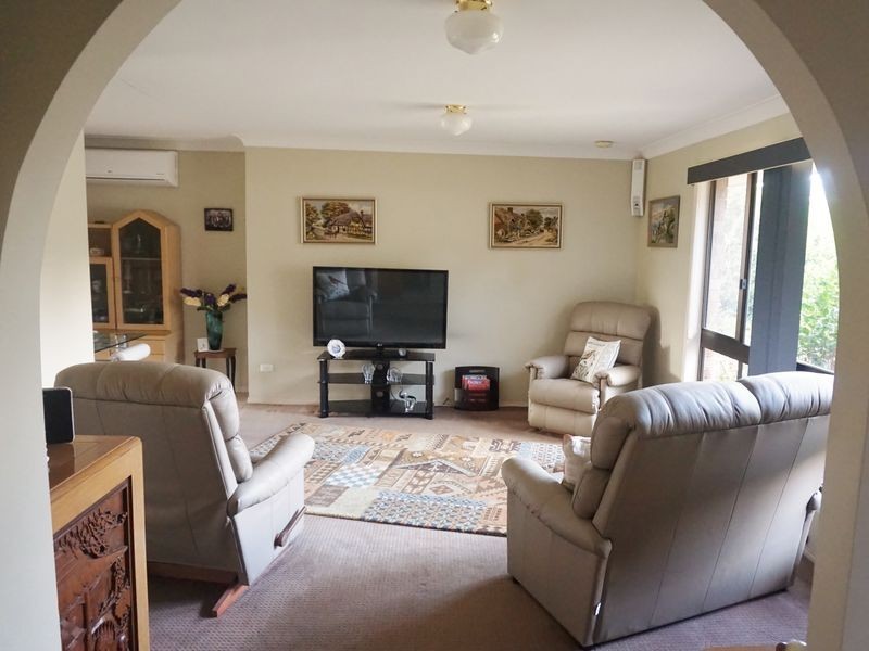 12 Columbine Street, Daisy Hill QLD 4127