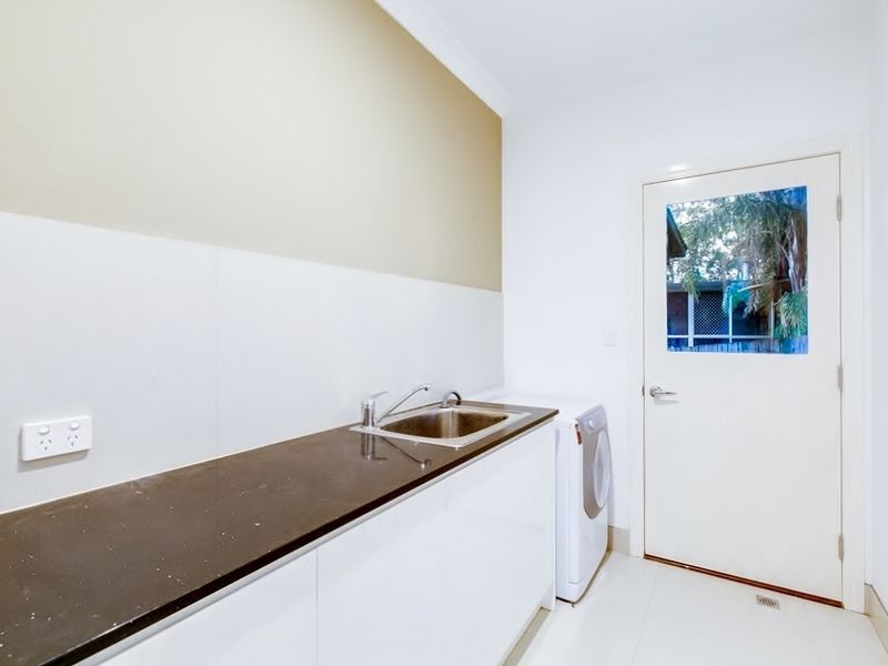 10 Norton Road, Shailer Park QLD 4128