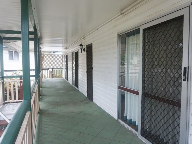 24 Lowanna Street, Slacks Creek QLD 4127