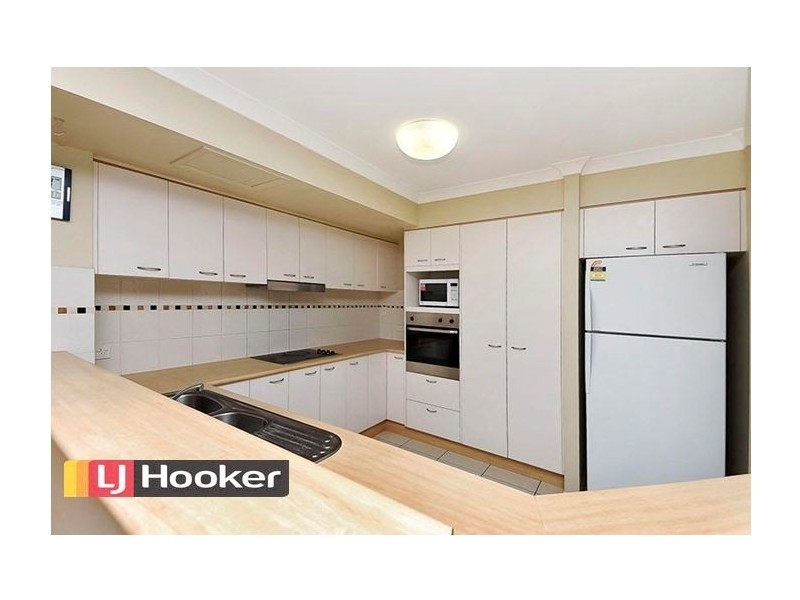 26 Mitchell Place, Parkinson QLD 4115