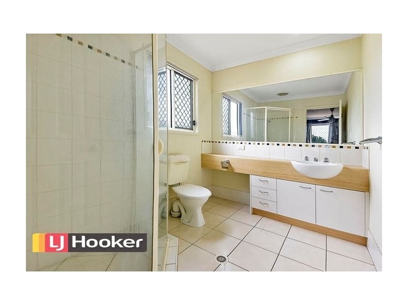 26 Mitchell Place, Parkinson QLD 4115