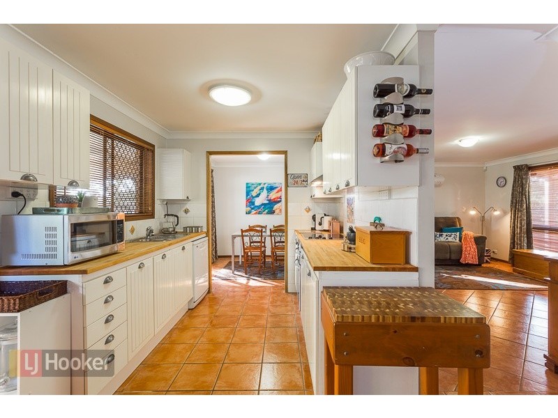 10 Columbine Street, Daisy Hill QLD 4127