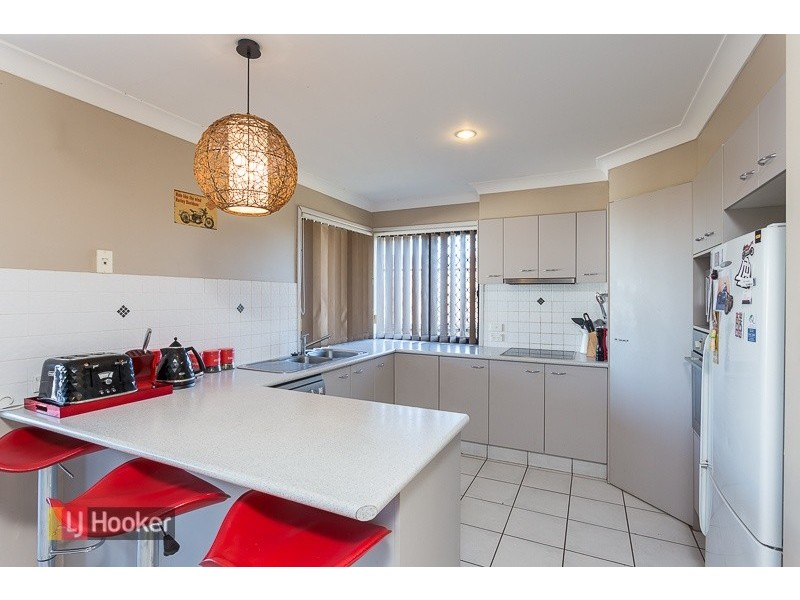 28-30 Brookvale Drive, Underwood QLD 4119