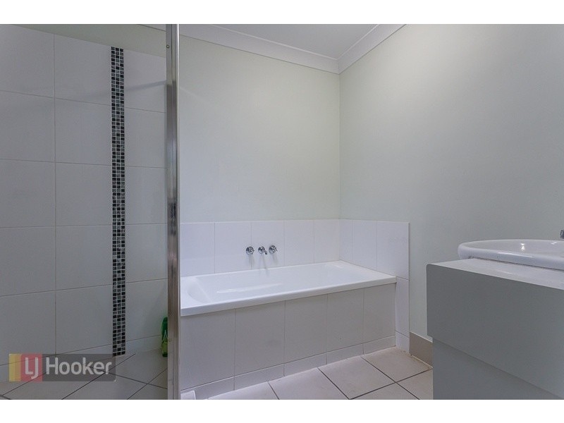 8/48-54 Fleet Drive, Kippa-ring QLD 4021