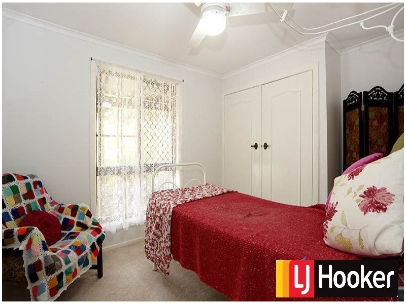 103 Blackberry Street, Mansfield QLD 4122