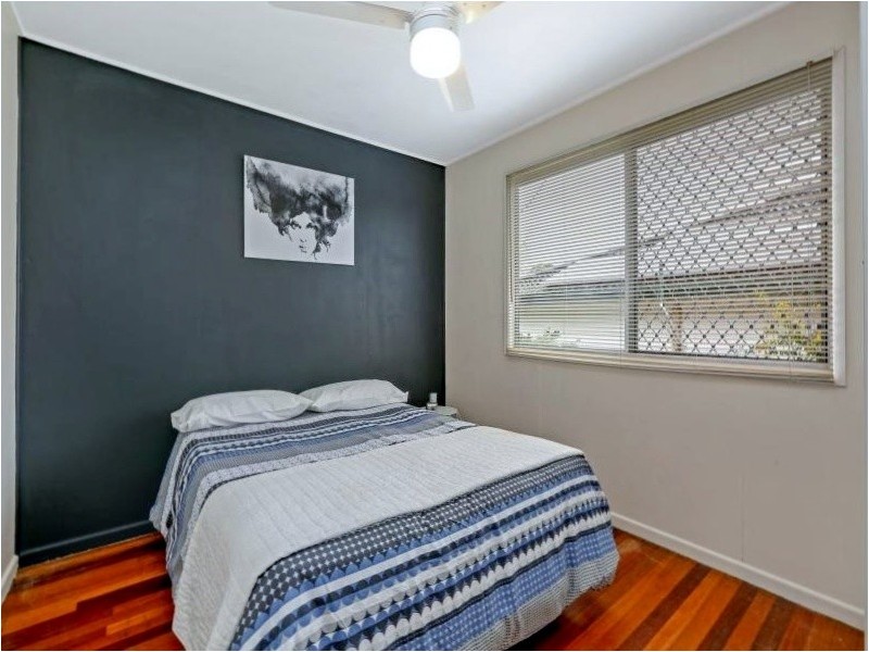 126 Jacaranda Avenue, Logan Central QLD 4114