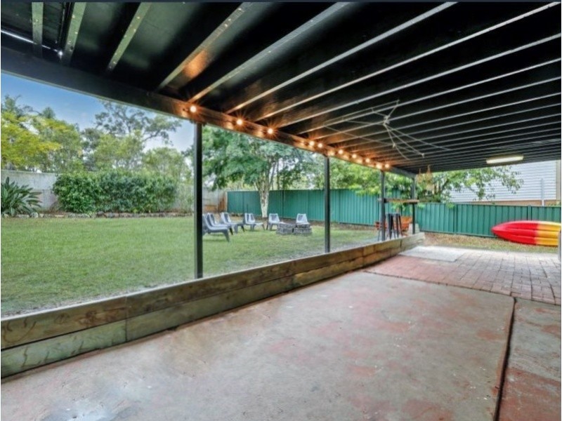 126 Jacaranda Avenue, Logan Central QLD 4114