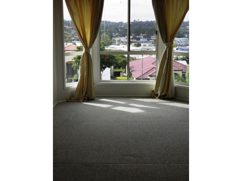 8 Belleview Place, Underwood QLD 4119