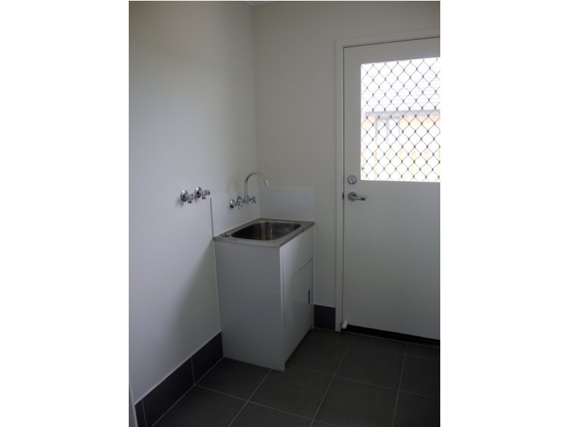 11 Undarra Street, Pimpama QLD 4209
