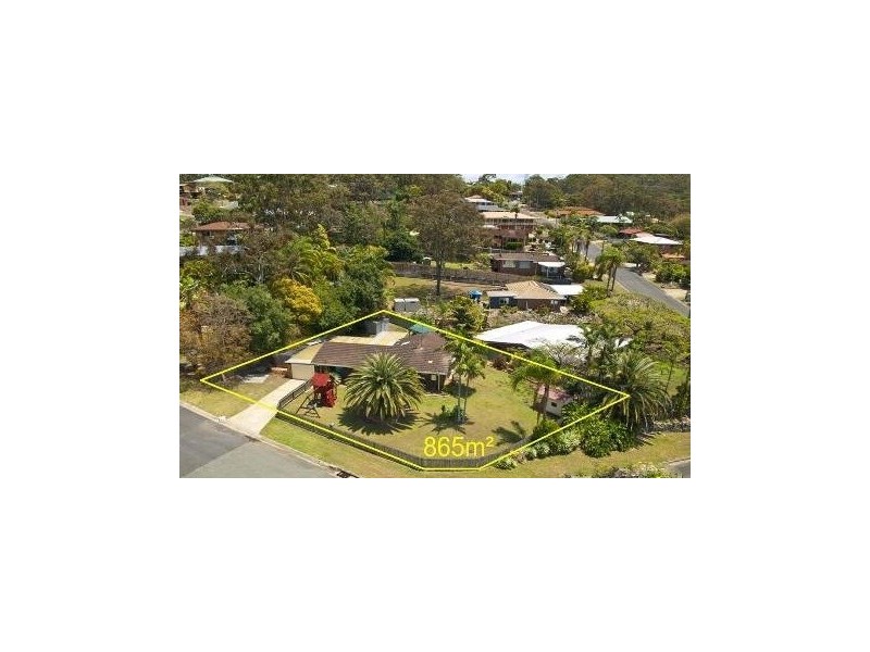 42 Thoms Crescent, Mount Warren Park QLD 4207
